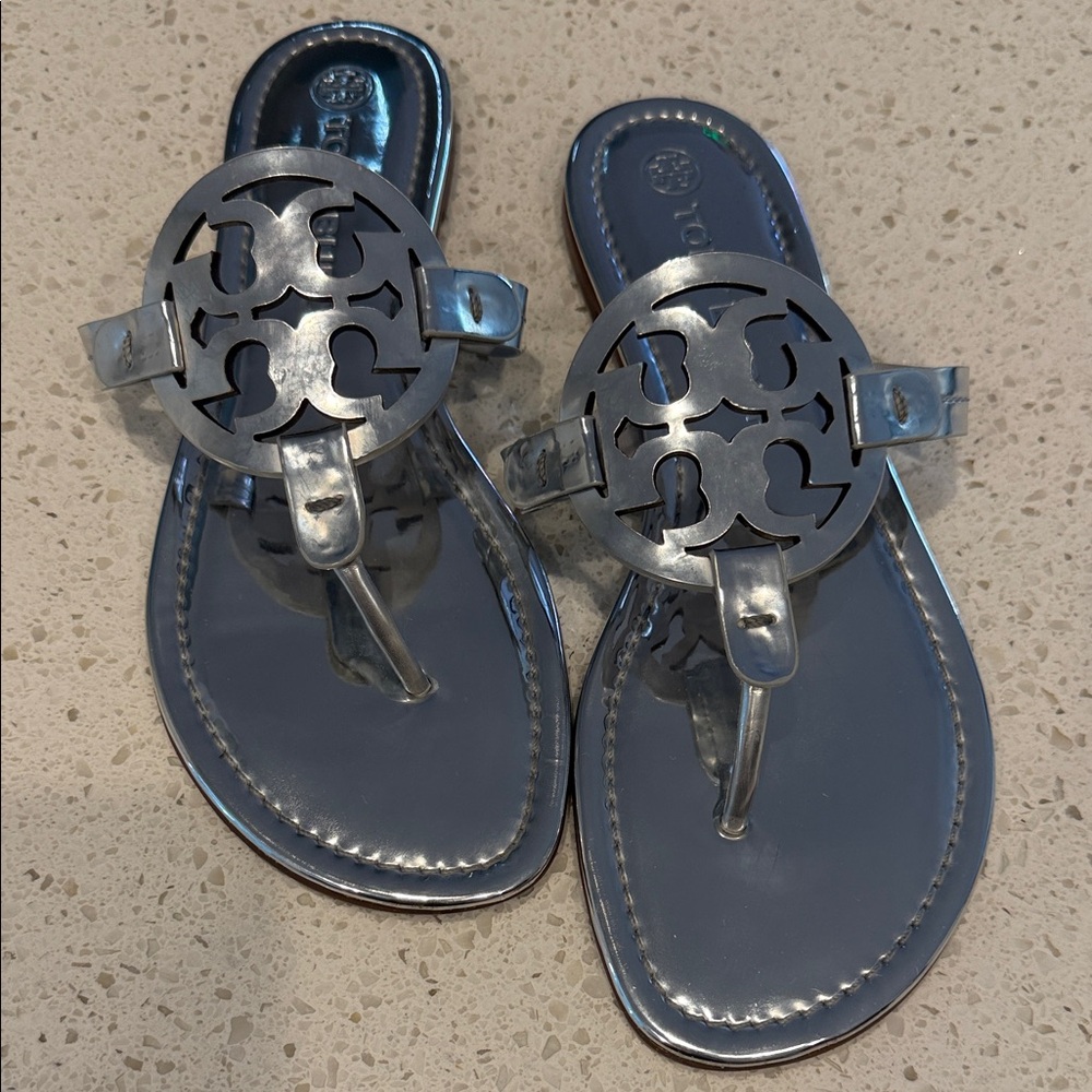 Tory Burch Miller Metallic Silver Sandals Size 9-Like New!